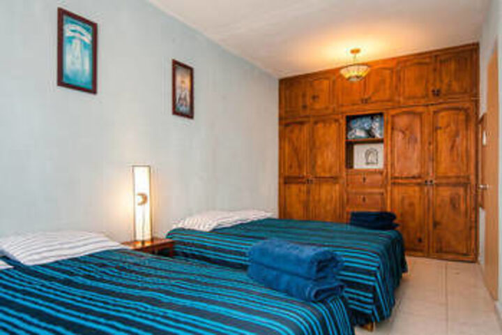 Lovely Mexican style house- FREE wi-fi