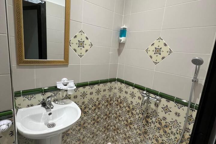 Room 15 of 21