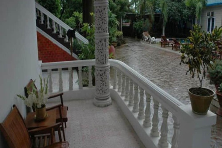 Terrace/Patio 6 of 16