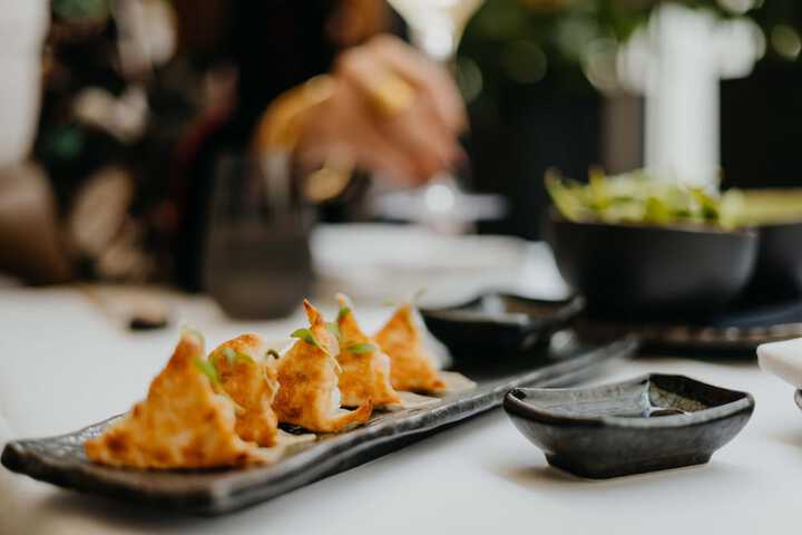 Dining 52 of 70