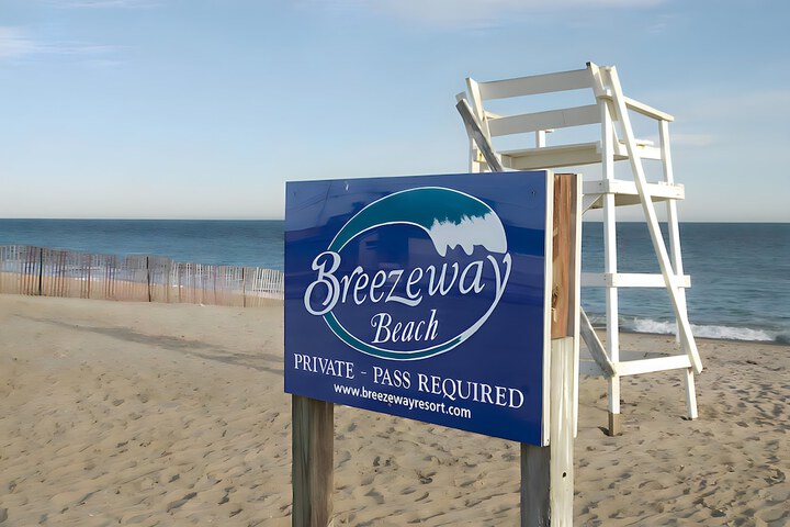 Beach 81 of 85