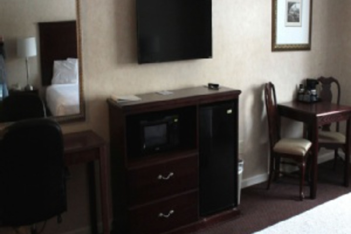 Room 93 of 168