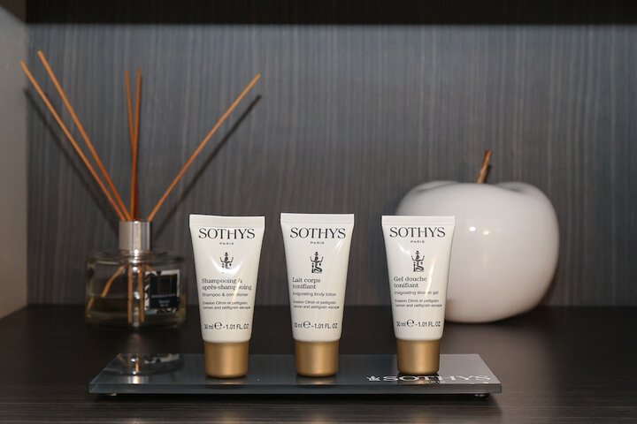 Room 57 of 86