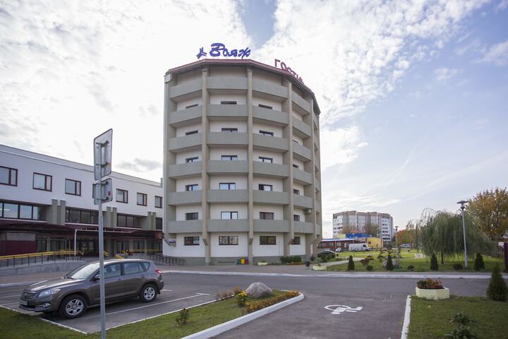 Voyage Hotel