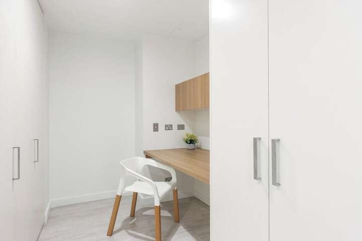 Room 72 of 151