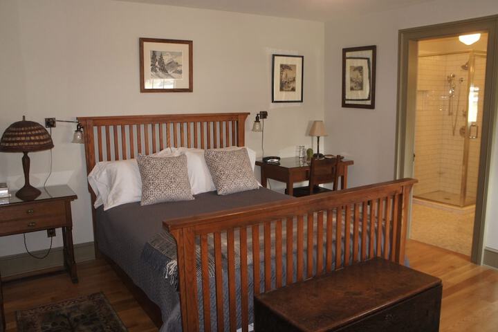 Room 2 of 21