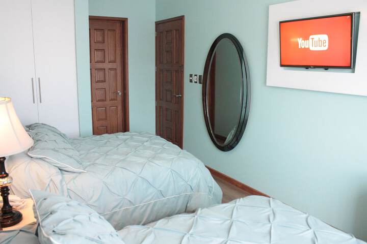 Room 22 of 80
