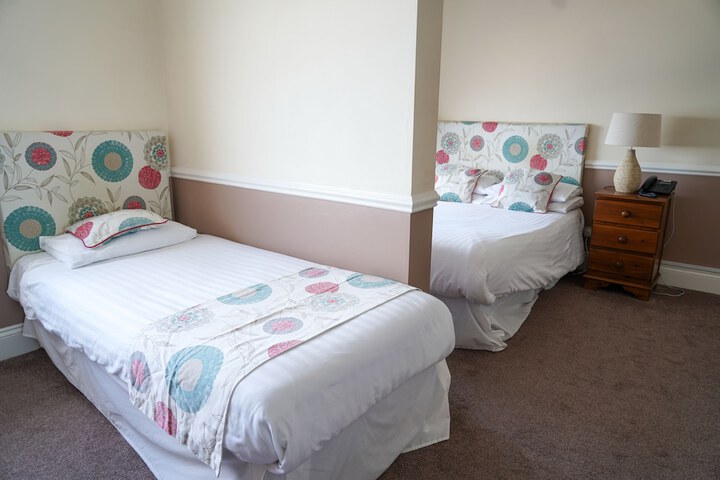Room 13 of 47