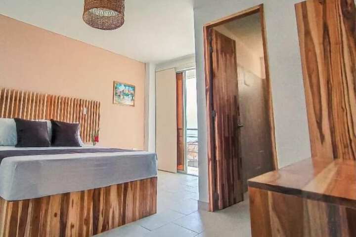 Room 2 of 14