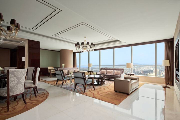 Room 20 of 62