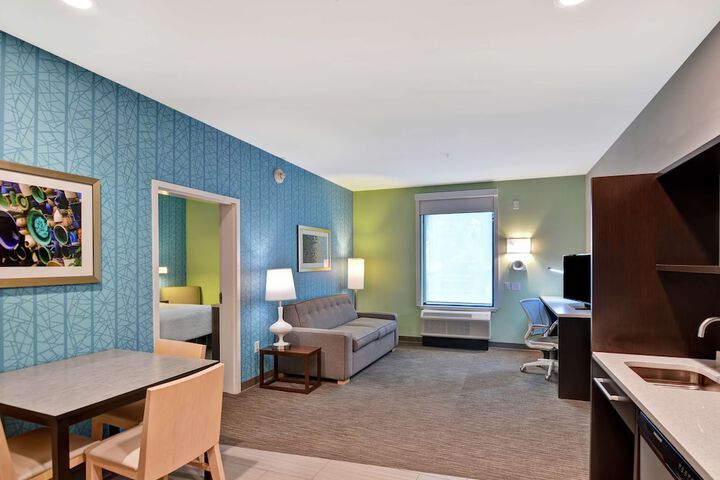 Room 27 of 55