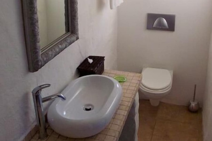 Clean Restrooms