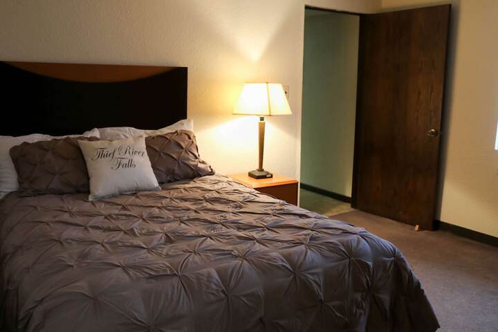 Room 5 of 38