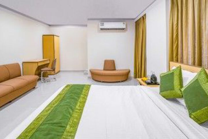 Room 6 of 31
