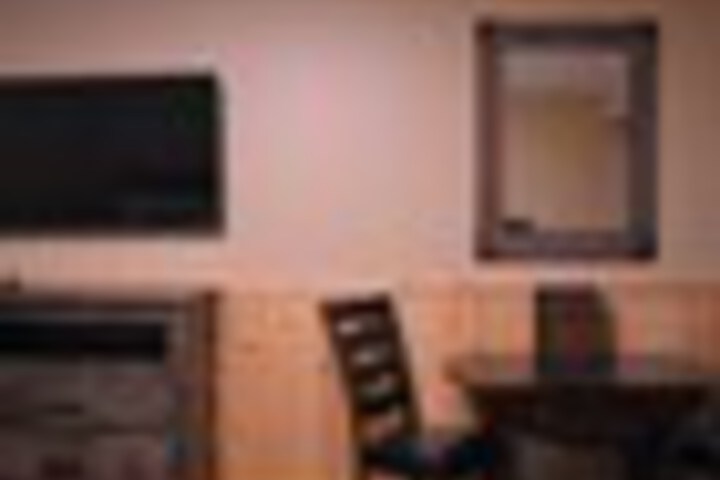 Room 98 of 279