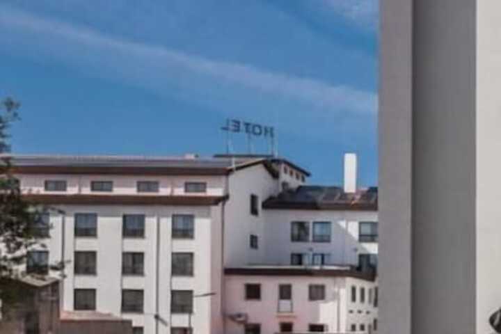 Hotel 49 of 58