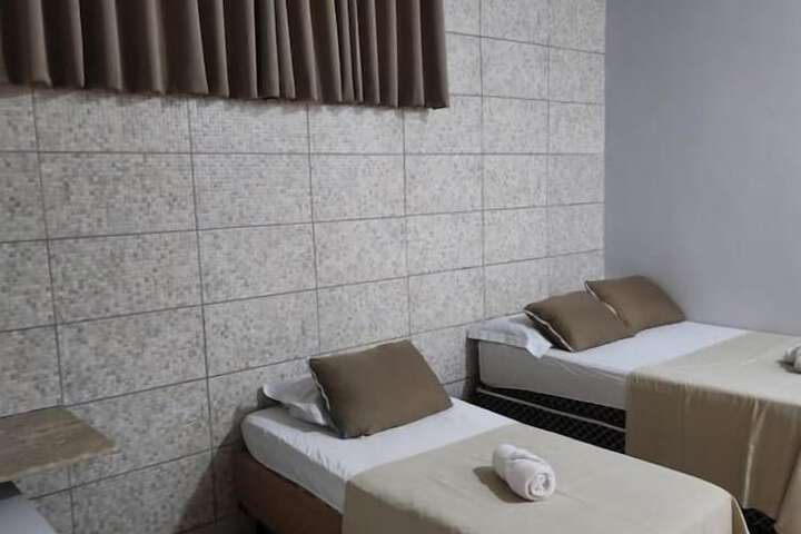 Room 15 of 35