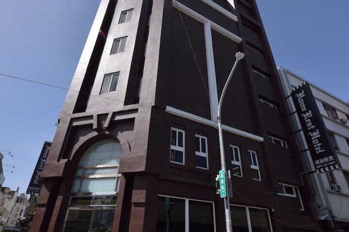 Hotel 56 of 61
