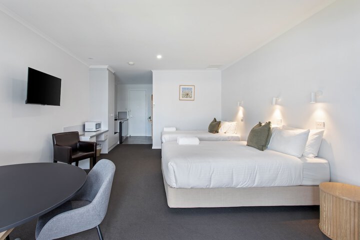 Room 25 of 108