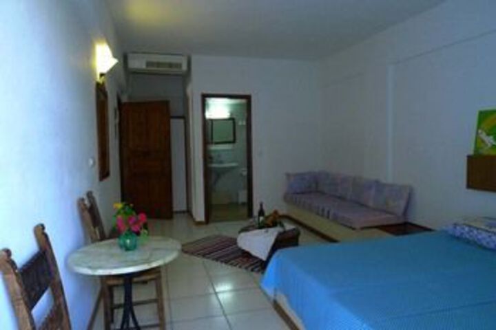 Room 12 of 26