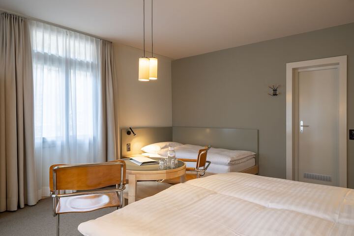 Room 9 of 67