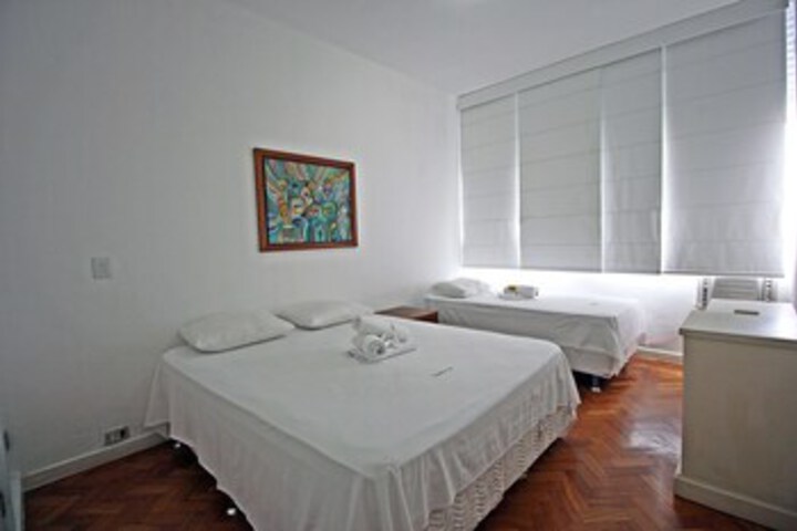 Room 15 of 20