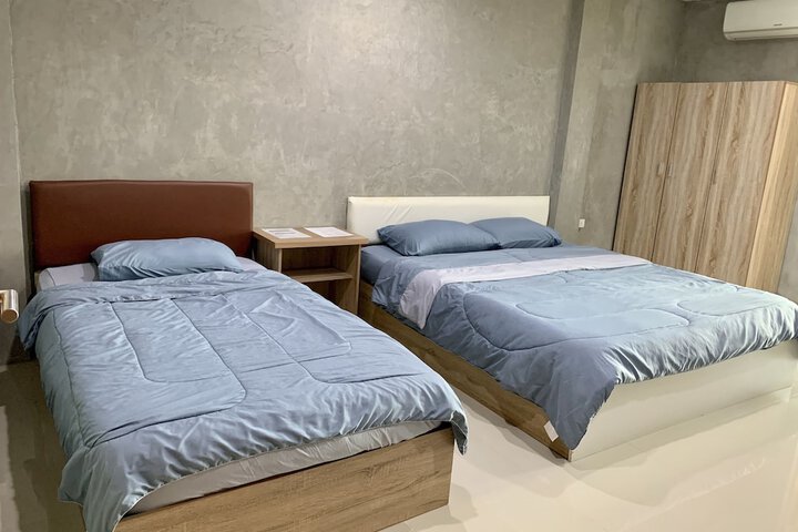 Room 7 of 36