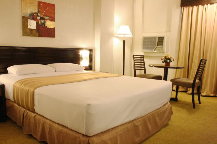 Room 5 of 26