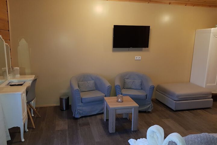 Room 12 of 39