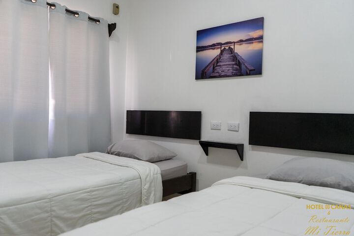 Room 3 of 82