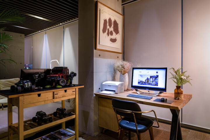 Business Center 148 of 179