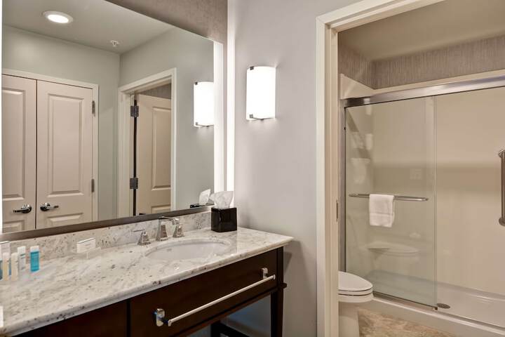 Bathroom shower