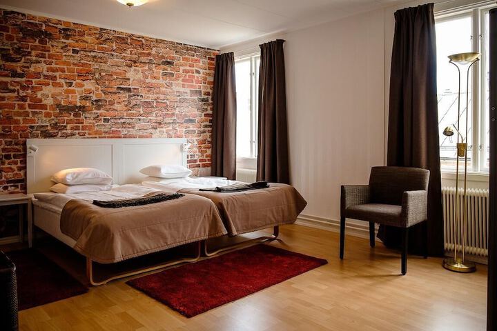 Room 6 of 47