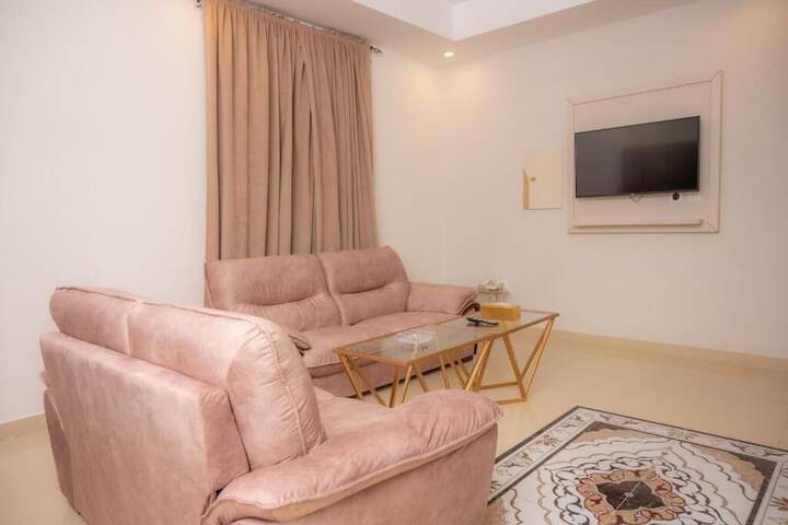 Room 14 of 24