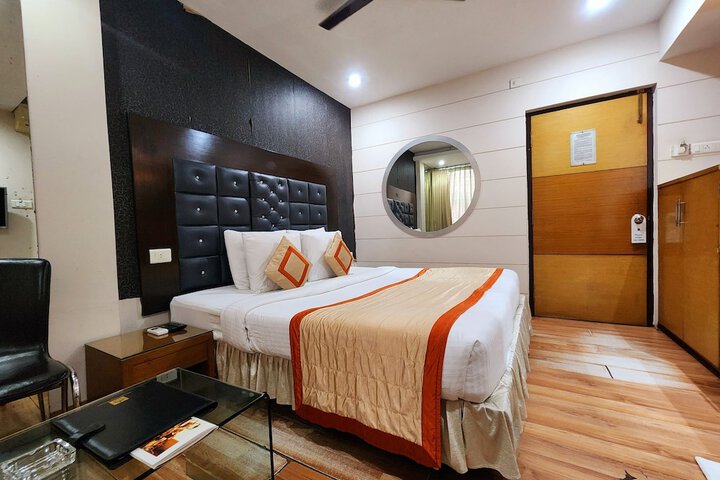 Room 20 of 57