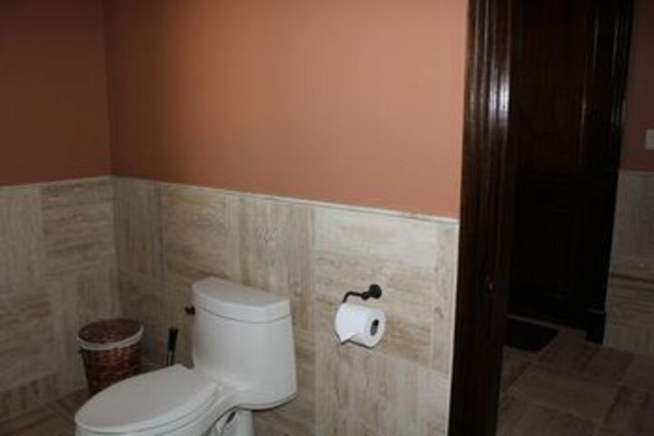 Room 16 of 181