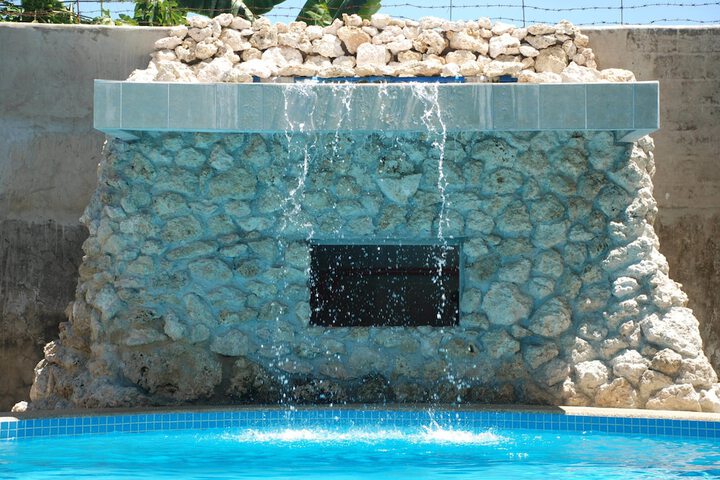 Pools & Facilities