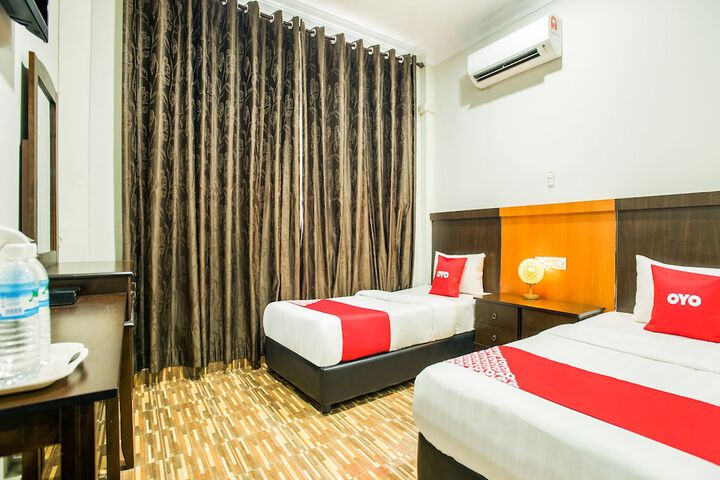 Room 15 of 23