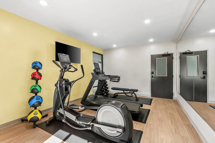 Health and Fitness 24 of 36