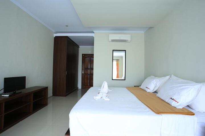 Room 3 of 5