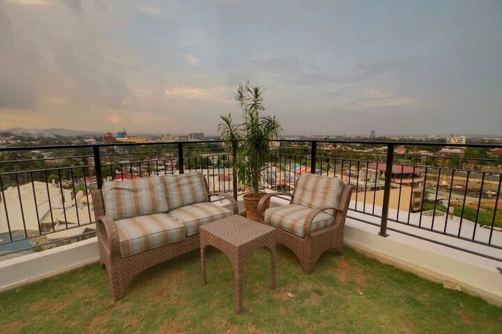 Terrace/Patio 30 of 31