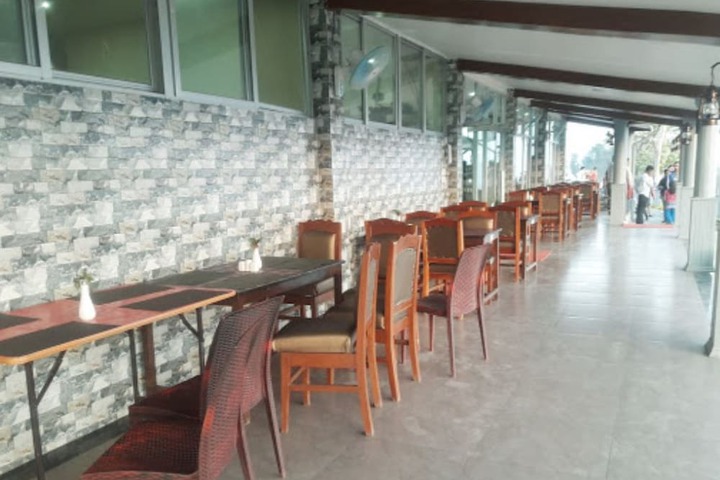 Dining 62 of 120
