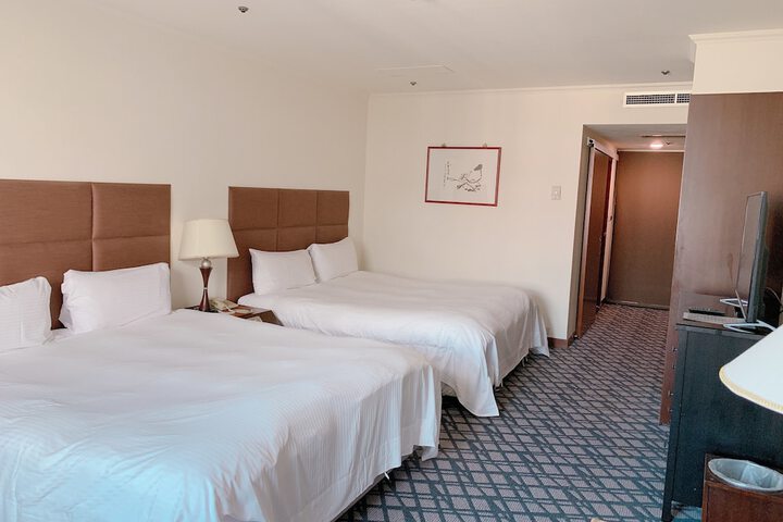 Room 16 of 101