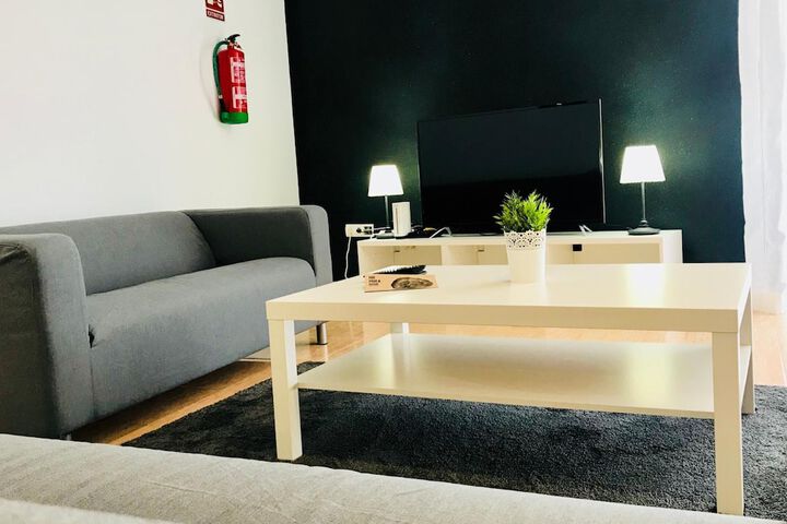 Room 13 of 42