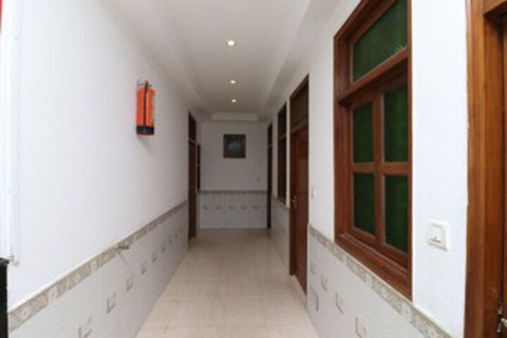 Ballroom/Hall 7 of 23