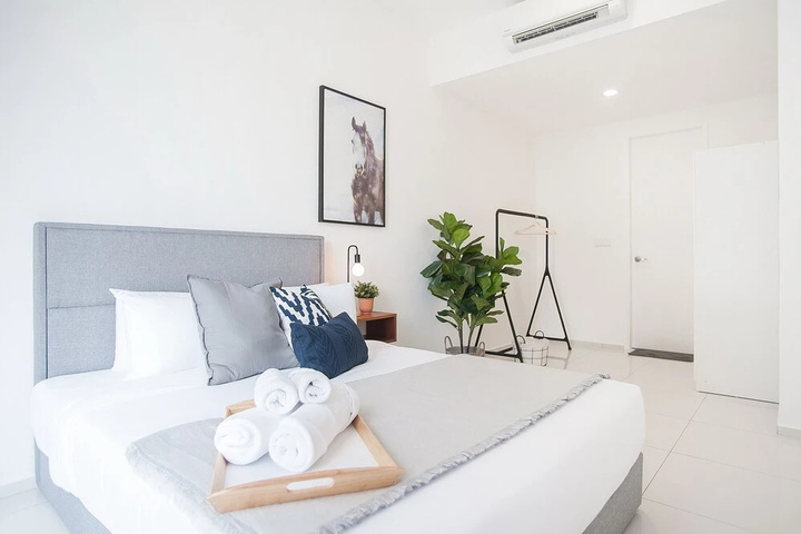 OYO 465 Home 1BR Robertson Bukit Bintang Pool View
