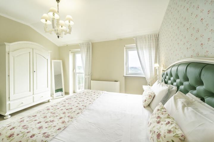Room 58 of 161