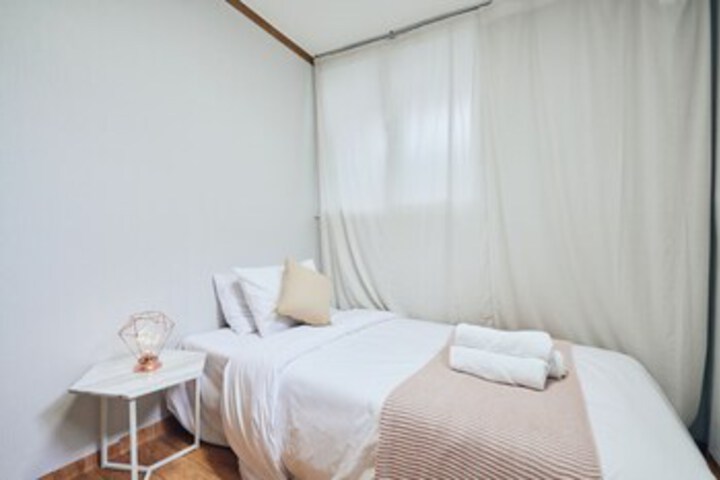 Room 34 of 45