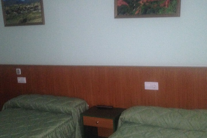Room 15 of 42
