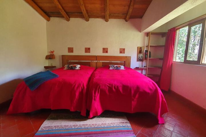 Room 12 of 68